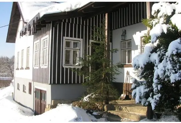 Holiday Home in a Quiet, Authentic Mountain Village With a View of the Surrounding Hills