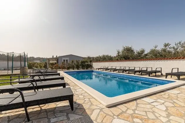Holiday Home Banjole 2 Tennis and Pool