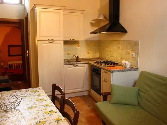 Holiday Home in Canossa With Swimming Pool, Garden, Barbecue - Mutfak