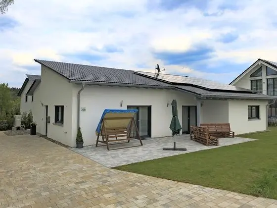 Holiday Home with Garden & Terrace in Bodenwöhr near Hammersee - Öne Çıkan Resim
