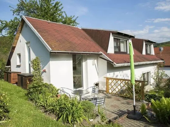Holiday Home with Garden & Terrace near Rennsteig in Thuringian Forest - Öne Çıkan Resim