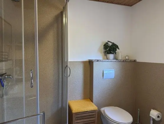 Holiday Home in Gehren With Terrace, Balcony, Heating, BBQ - Banyo Özellikleri