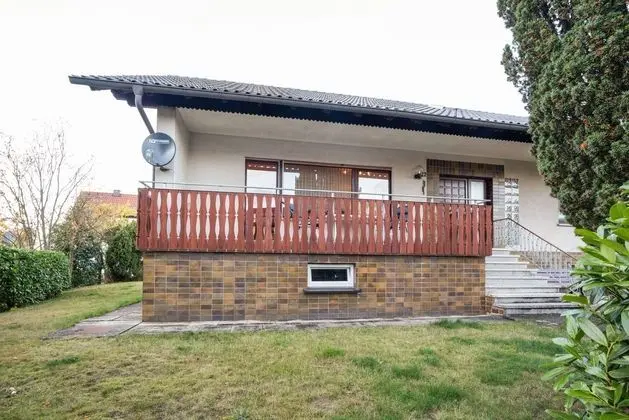 Holiday Home in Hesse with Infrared Sauna near Sauerland - Dış Mekan