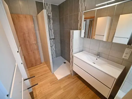 Holiday Home, Ideally Equipped for a Maximum of 4 People, 200m From the Ourthe - Banyo Tipleri