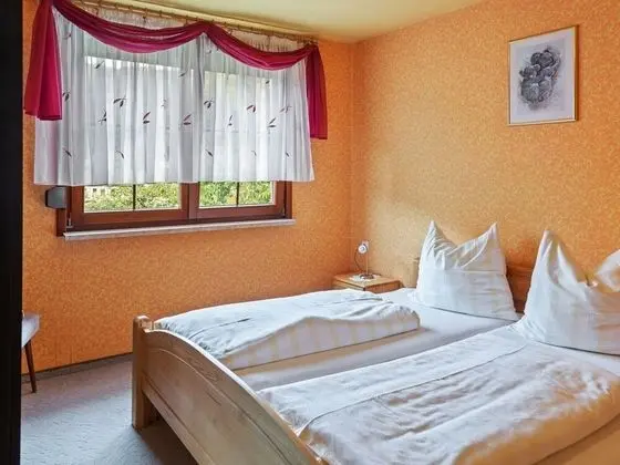 Holiday Home in Langenbach With Garden, Terrace & BBQ - Oda