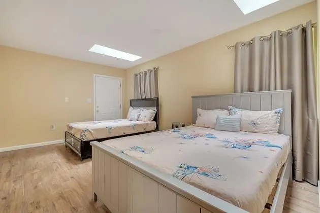 Holiday Home Near Lake and Pool - Oda