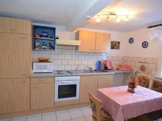 Holiday Home in Neustadt am Rennsteig With Garden - Mutfak