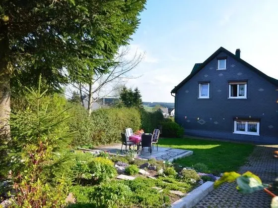 Holiday Home in Neustadt am Rennsteig With Garden - Öne Çıkan Resim