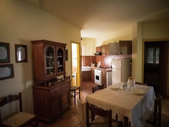 Holiday Home in Pacaino With Swimming Pool,terrace,billiards - Yerinde Yemek