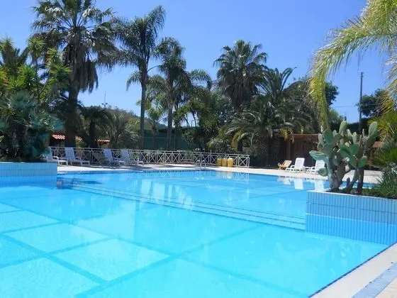 Holiday Home in Palinuro With Pool, Terrace, Garden,bicycles - Havuz