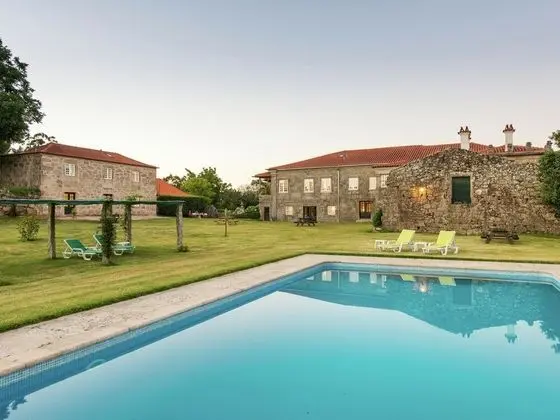 Holiday Home in Ponte de Lima With Swimming Pool - Havuz