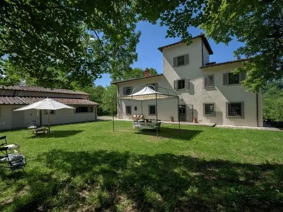 Holiday Home in Reggello With Private Pool
