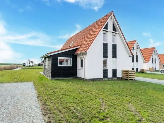 Holiday Home in Scherpenisse a Drive Away From De Zoom Park - Dış Mekan
