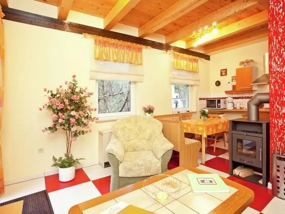 Holiday Home in Schmogrow-fehrow Near Forest - Yerinde Yemek
