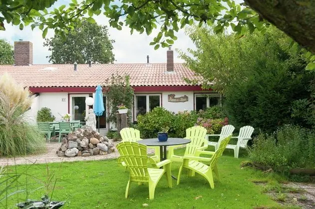 Holiday Home in Schoorl With Garden, Patio, Terrace, Heating - Dış Mekan