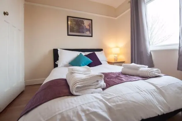 Holiday Home - Sleeps 7 - Oda