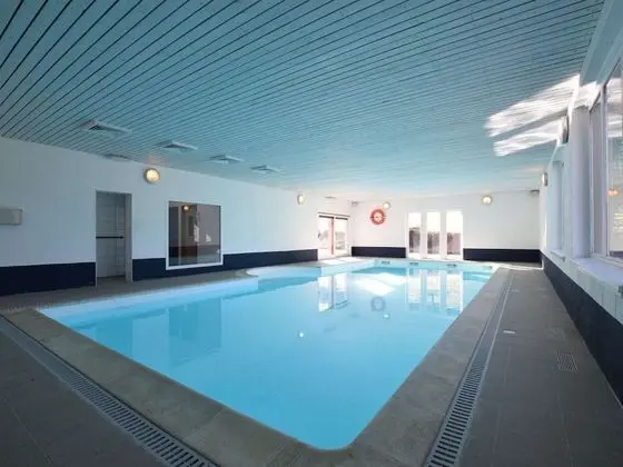 Holiday Home in Tenneville With Indoor Swimming Pool - Havuz