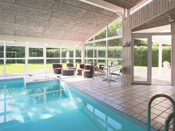 Holiday Home in Tisvildeleje - Havuz