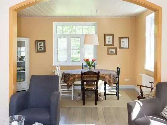 Holiday Home in the Weser Highlands in a Unique Location With Sunny Terrace - Yerinde Yemek