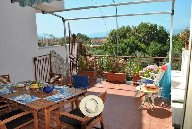 Holiday House for 7 Persons Near the Beach