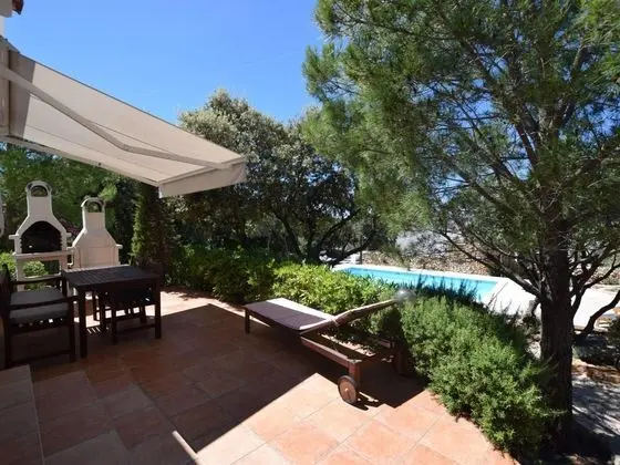Holiday House in a Quiet Area Near the Sea, Private Garden, Terrace and BBQ - Havuz