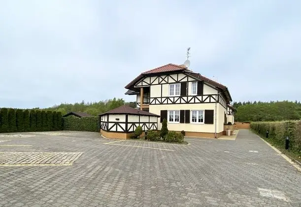 Holiday House Near the Beach by Renters