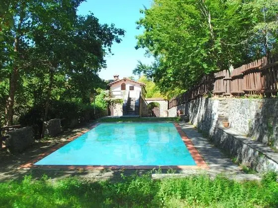 Holiday House With Shared Pool, Terrace, Fireplace - Öne Çıkan Resim