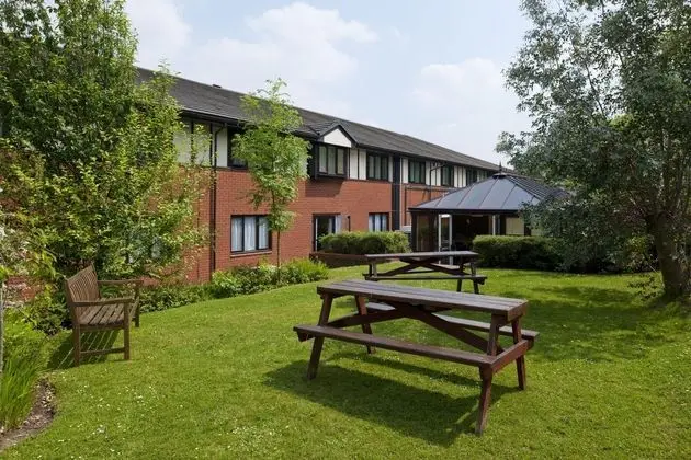 Holiday Inn A55 Chester West - Dış Mekan