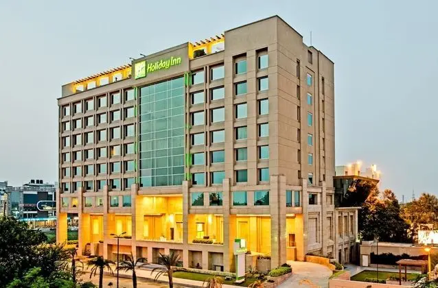 Holiday Inn Amritsar Ranjit Avenue, an IHG Hotel - Dış Mekan