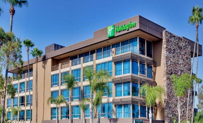 Holiday Inn Bayside
