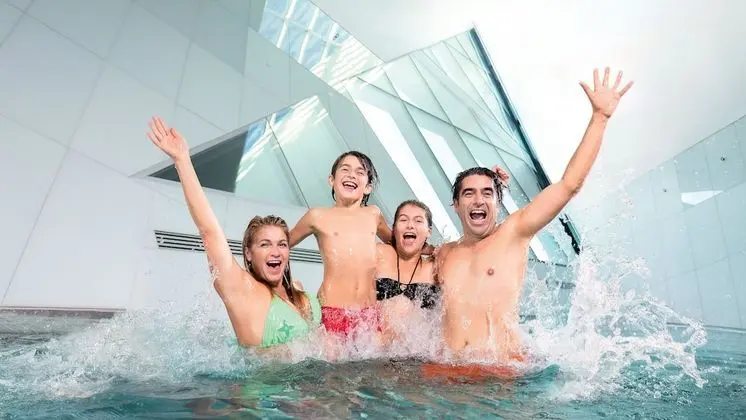Holiday Inn BERN-WESTSIDE, an IHG Hotel - Havuz