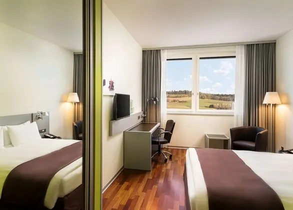 Holiday Inn BERN-WESTSIDE, an IHG Hotel - Oda