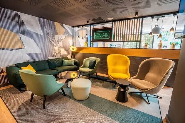Holiday Inn Bordeaux-Merignac, an IHG Hotel - Lobi