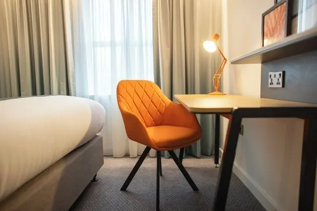 Holiday Inn Bristol Airport - Oda