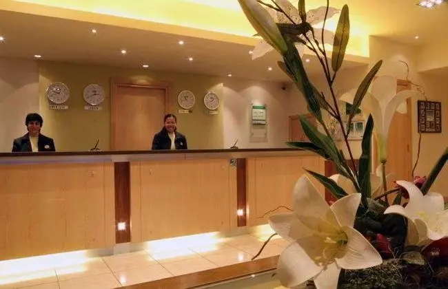 Holiday Inn Cambridge - Lobi