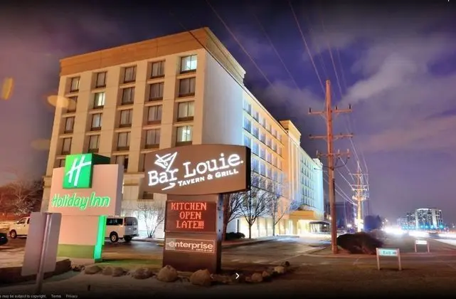Holiday Inn Chicago Oakbrook