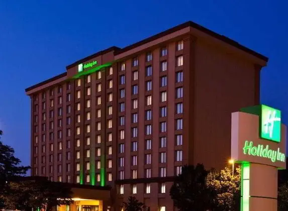 Holiday Inn Chicago O'Hare