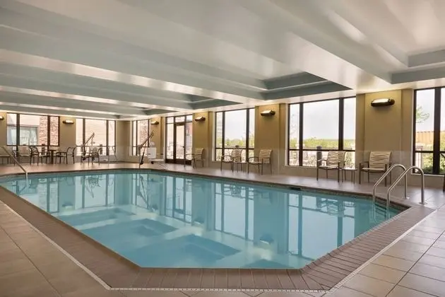 Holiday Inn Chicago - Schaumburg, an IHG Hotel - Havuz