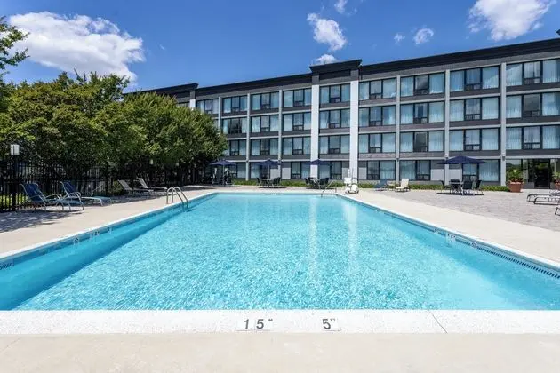 Holiday Inn Columbia East Jessup - Havuz