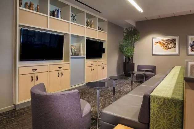 Holiday Inn Columbia East Jessup - Lobi