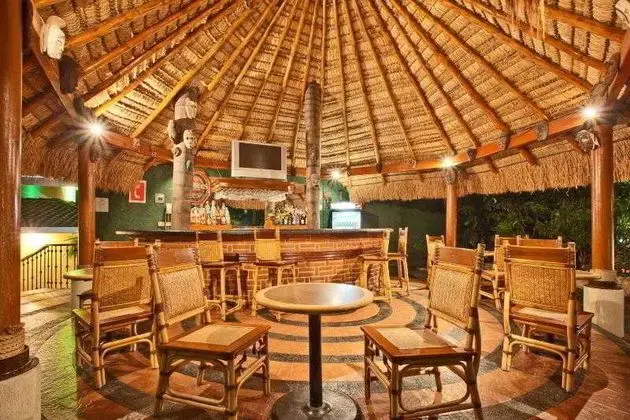 Holiday Inn Cuernavaca - Bar