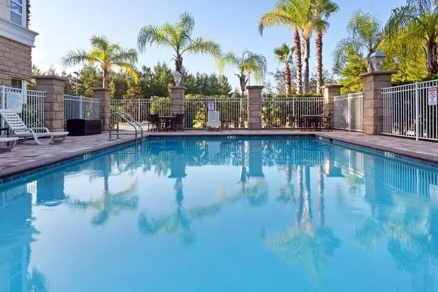 Holiday Inn Daytona Beach LPGA - Havuz