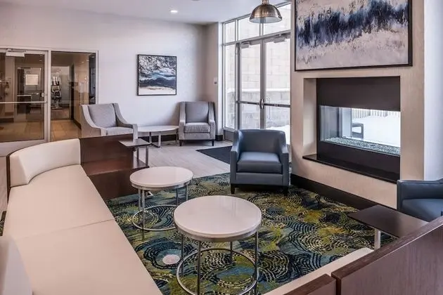 Holiday Inn Detroit Northwest - Livonia, an IHG Hotel - Lobi