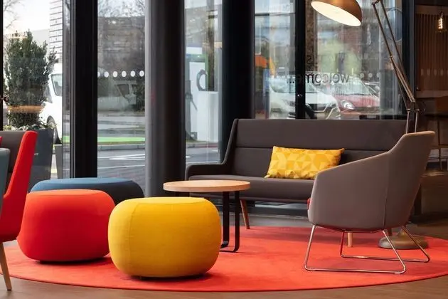 HOLIDAY INN EXPRESS Aarburg - Oftringen - Dış Mekan