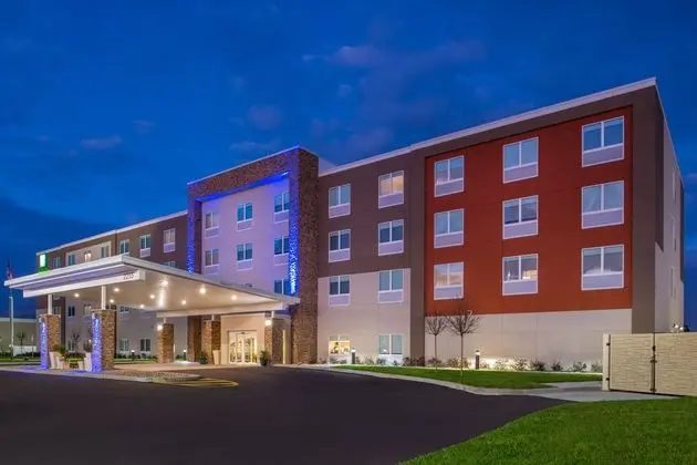 Holiday Inn Express Alachua - Dış Mekan