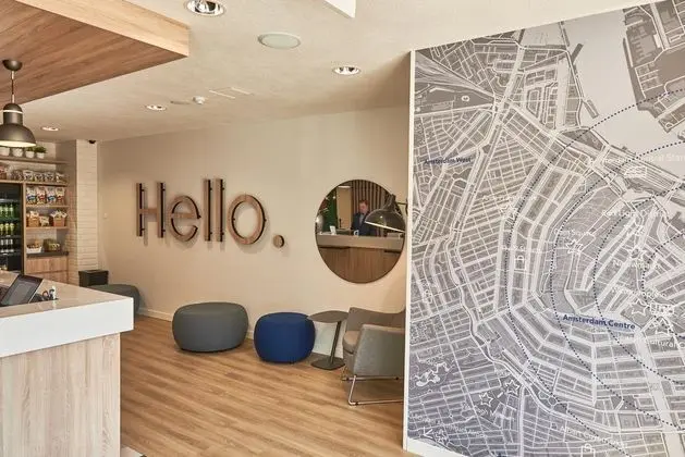Holiday Inn Express Amsterdam - City Hall - Genel