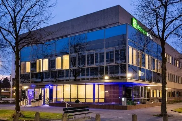 Holiday Inn Express Amsterdam - South, an IHG Hotel - Dış Mekan