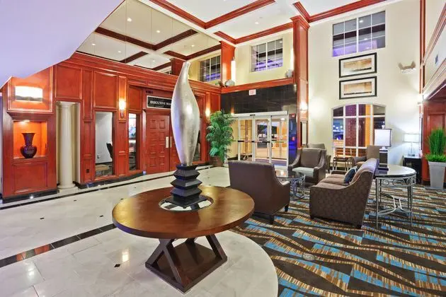 Holiday Inn Express and Suites Oklahoma City Penn - Lobi