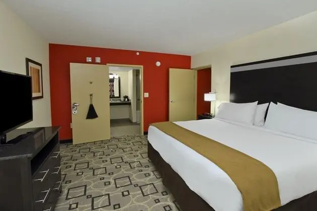 Holiday Inn Express Augusta Downtown