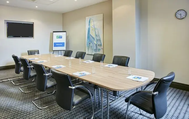 Holiday Inn Express Belfast City